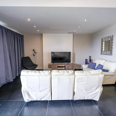 Exclusive Front Sea View 3-bdr With Pool Sv 9 * Sliema