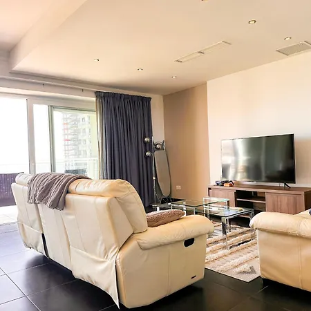 Apartment Exclusive Front Sea View 3-bdr With Pool Sv 9 Sliema