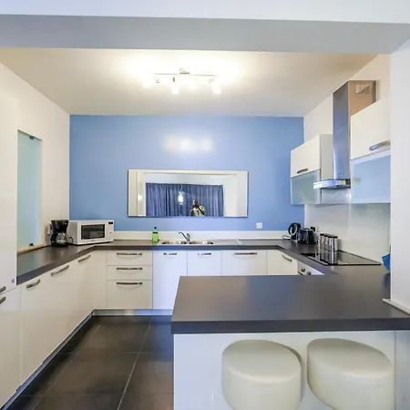 Exclusive Front Sea View 3-bdr With Pool Sv 9 Apartman Sliema