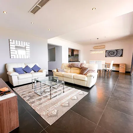 Exclusive Front Sea View 3-bdr With Pool Sv 9 Apartman Sliema