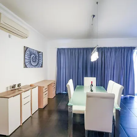 Exclusive Front Sea View 3-bdr With Pool Sv 9 Apartman Sliema