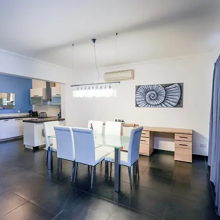 Exclusive Front Sea View 3-bdr With Pool Sv 9 Sliema