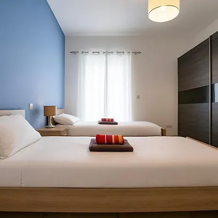 Exclusive Front Sea View 3-bdr With Pool Sv 9 Sliema